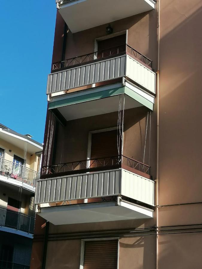 Casa Martina- Airport Free Shuttle-H24 Daire Bergamo Dış mekan fotoğraf